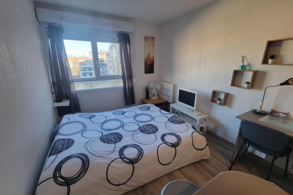 Fully Equipped Apartment St Charles Station Marseilles Exterior foto