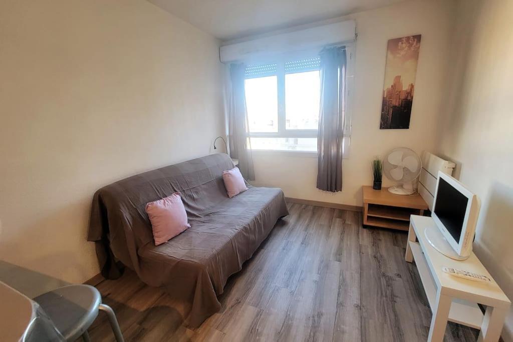 Fully Equipped Apartment St Charles Station Marseilles Exterior foto